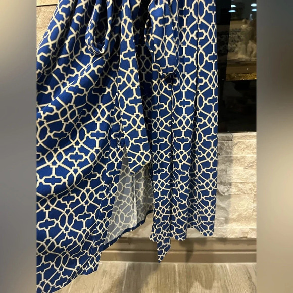 Laundry size 6 Blue Beige geometric pattern button down dress - Picture 6 of 9